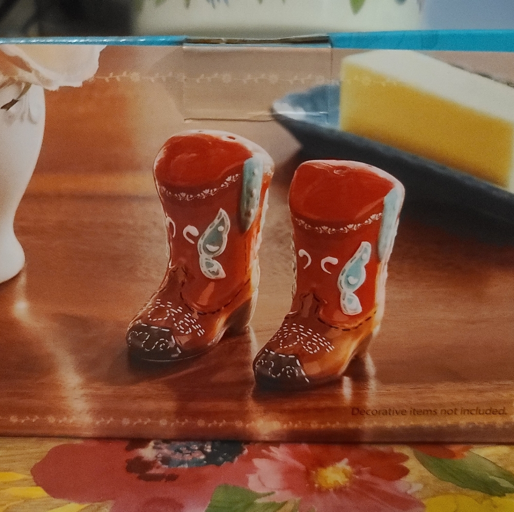 Pioneer Woman Boots Salt and Pepper Shakers